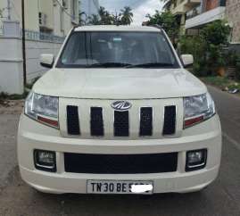 Mahindra TUV 300 T8
