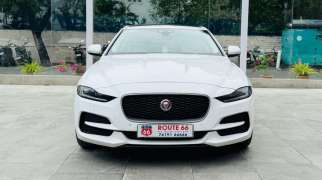Jaguar XE 2.0 Prestige