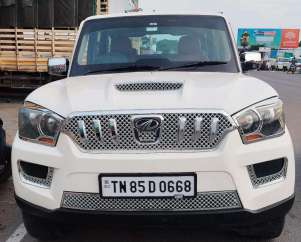 Mahindra Scorpio S4 Plus