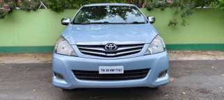 Toyota Innova 2.5 V 7 STR