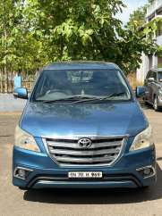 Toyota Innova 2.5 V 7 STR