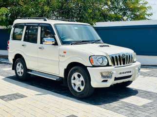 Mahindra Scorpio 2.6 LX