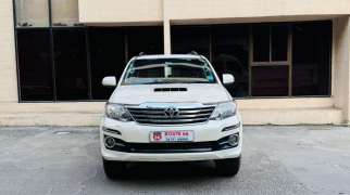 Toyota Fortuner 3.0 4X4 AT