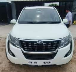 Mahindra XUV500 others