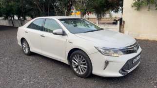Toyota Camry Hybrid