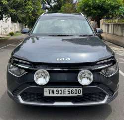 Kia carens Prestige Plus