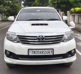 Toyota Fortuner 4X2 4 Speed AT