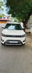 Mahindra XUV300 W8