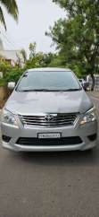 Toyota Innova 2.5 G4 7 STR