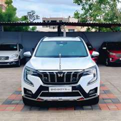 Mahindra XUV700 MX 7Str
