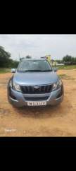 Mahindra XUV500 W4