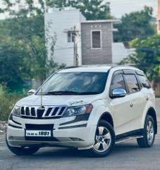 Mahindra XUV500 others