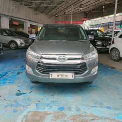 Toyota Innova Crysta 2.4 ZX 7 STR