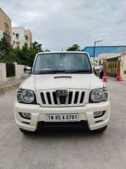 Mahindra Scorpio VLX Airbag