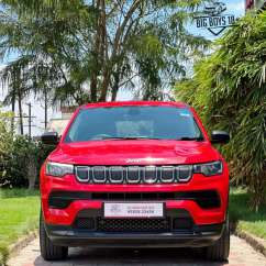 Jeep Compass Sport Petrol MT