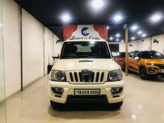 Mahindra Scorpio VLX AT BS III