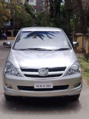 Toyota Innova 2.5 E
