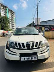 Mahindra XUV500 W8