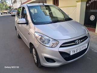 Hyundai i10 Sportz AT