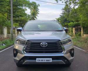 Toyota Innova Crysta 2.4 ZX 7 STR