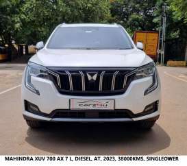 Mahindra XUV700 others