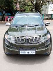 Mahindra XUV500 W8 Dual Tone