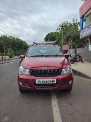 Mahindra Quanto C8