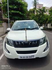 Mahindra XUV500 W10 2WD