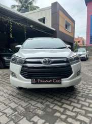 Toyota Innova Crysta 2.4 VX 8 STR