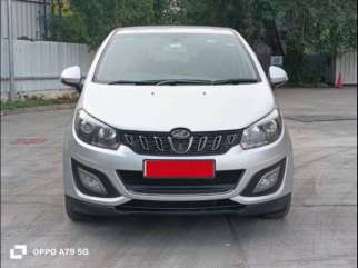 Mahindra Marazzo M6