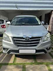 Toyota Innova 2.5 Z 7 STR