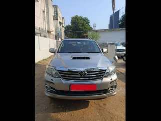 Toyota Fortuner 4X2 MT