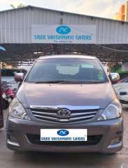 Toyota Innova 2.5 V 8 STR
