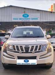 Mahindra XUV500 W8
