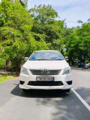 Toyota Innova 2.5 G
