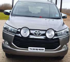 Toyota Innova Crysta 2.4z