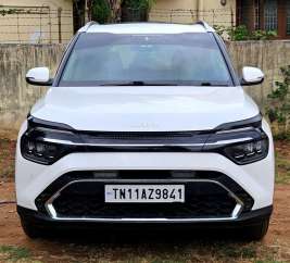 Kia carens Luxury Plus