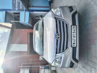 Toyota Innova 2.5 G 8 STR