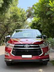 Toyota Innova Crysta 2.8 AT Touring Sport