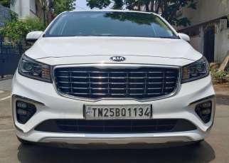 Kia Carnival Limousine