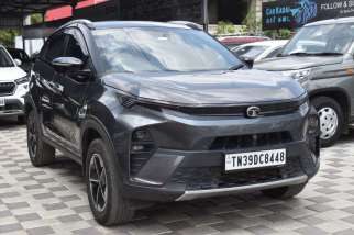 Tata Nexon Fearless 1.5 6AMT Dual Tone
