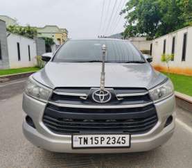 Toyota Innova Crysta 2.4 GX 8 STR