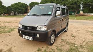 Maruti Suzuki Eeco 5 STR Ac