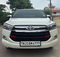 Toyota Innova Crysta 2.4 ZX MT