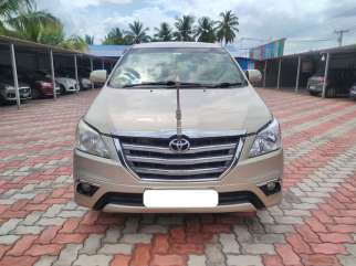 Toyota Innova 2.5 V