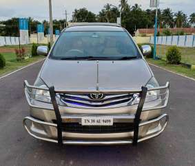 Toyota Innova 2.5 G4 7 STR