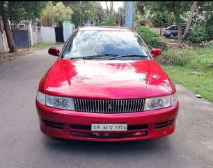 Mitsubishi Lancer LXD 2.0
