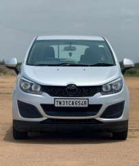 Mahindra Marazzo M4