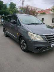 Toyota Innova 2.5 V