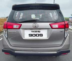 Toyota Innova Crysta 2.4 ZX 7 STR